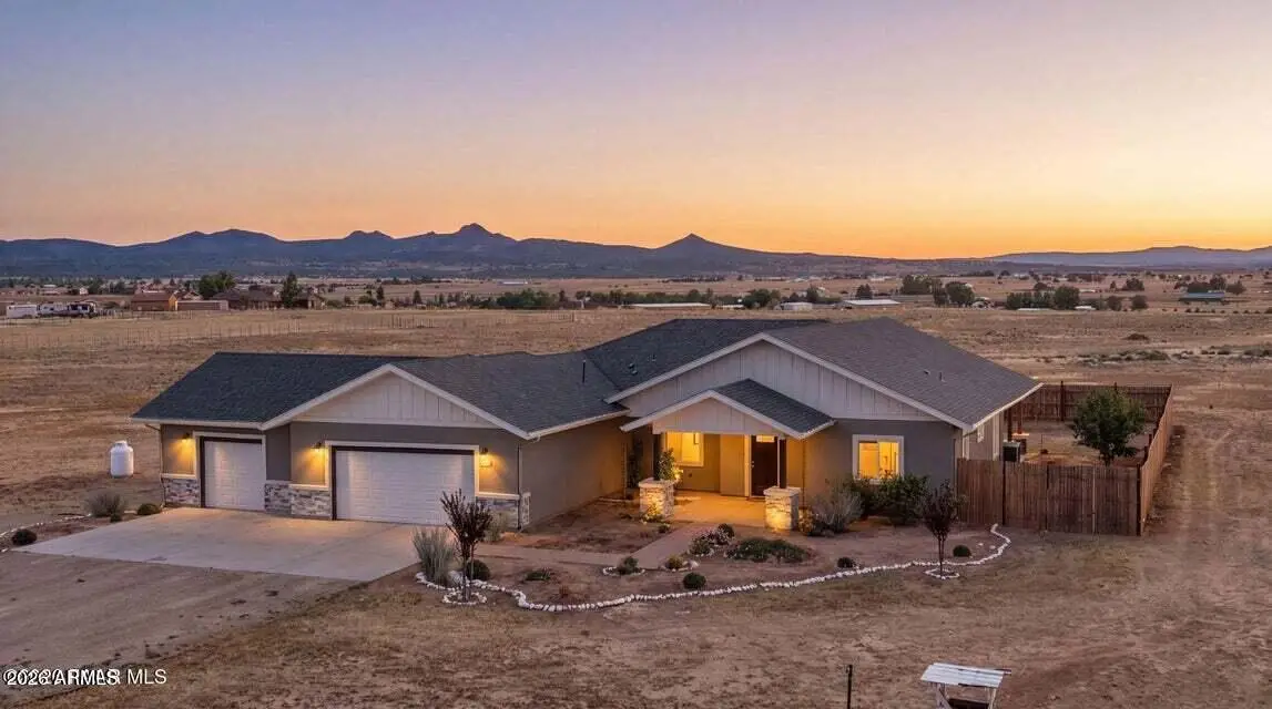 26180 N Vineyard Lane, Paulden, AZ 86334 - #1