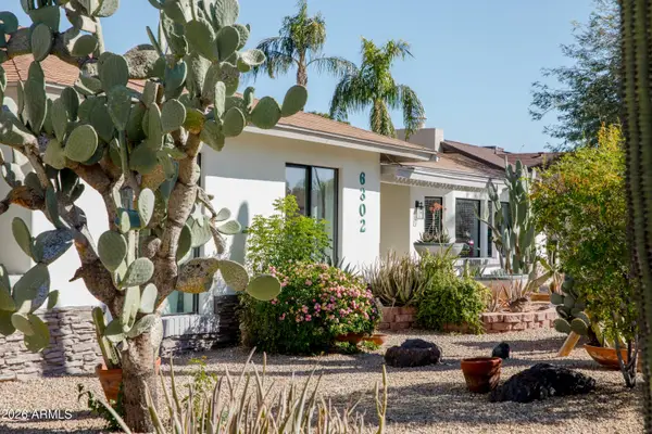 6302 E Winchcomb Drive, Scottsdale, AZ 85254