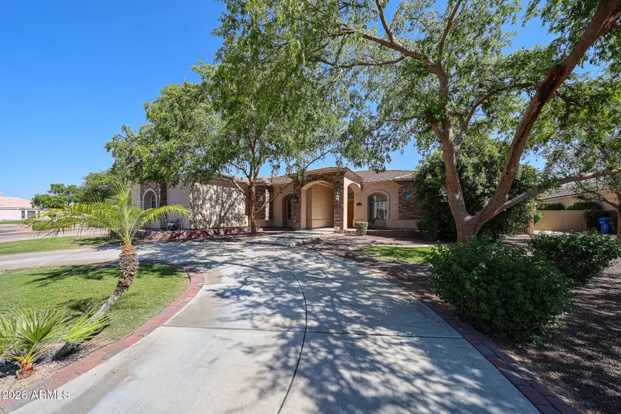 925 E Valencia Drive, Phoenix, AZ 85042 - #3