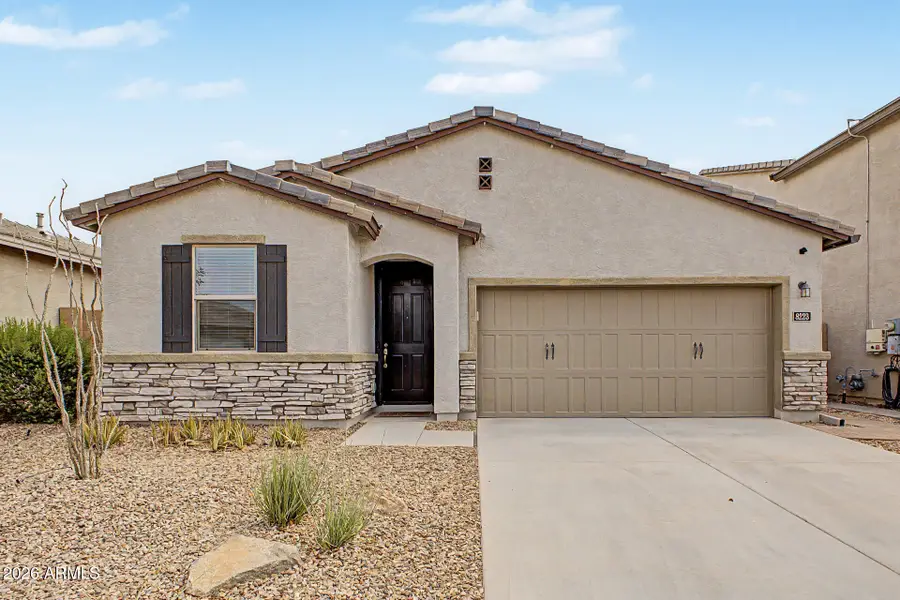 8223 E Juanita Avenue, Mesa, AZ 85209 - #2