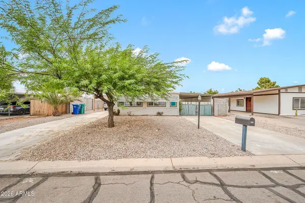 7628 E Garnet Avenue, Mesa, AZ 85209