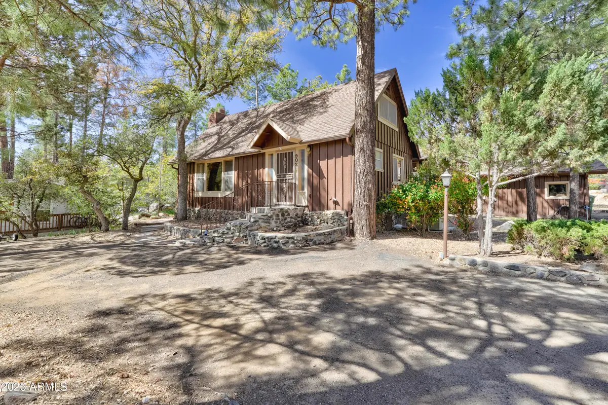 902 S Hemlock Avenue, Prescott, AZ 86303 - #1