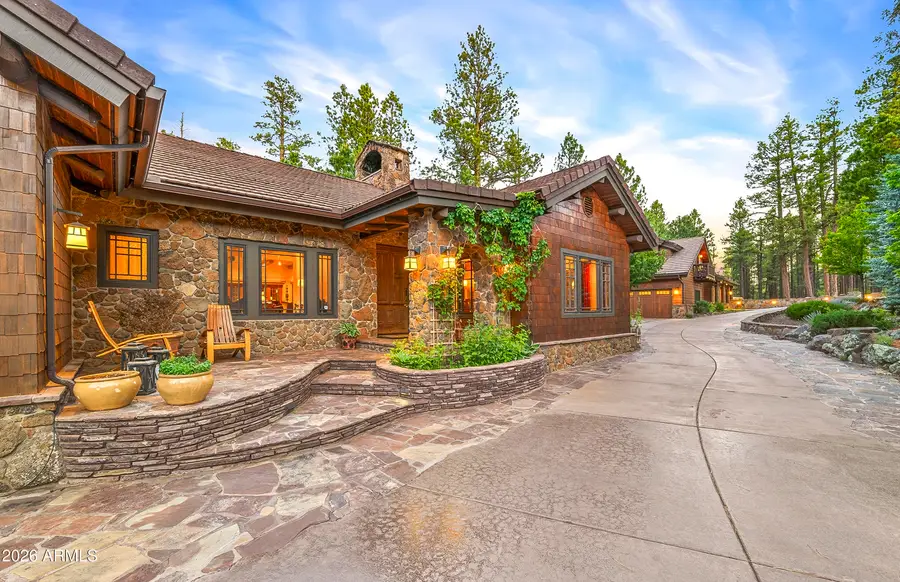 2912 N Creekside Drive, Flagstaff, AZ 86001 - #2