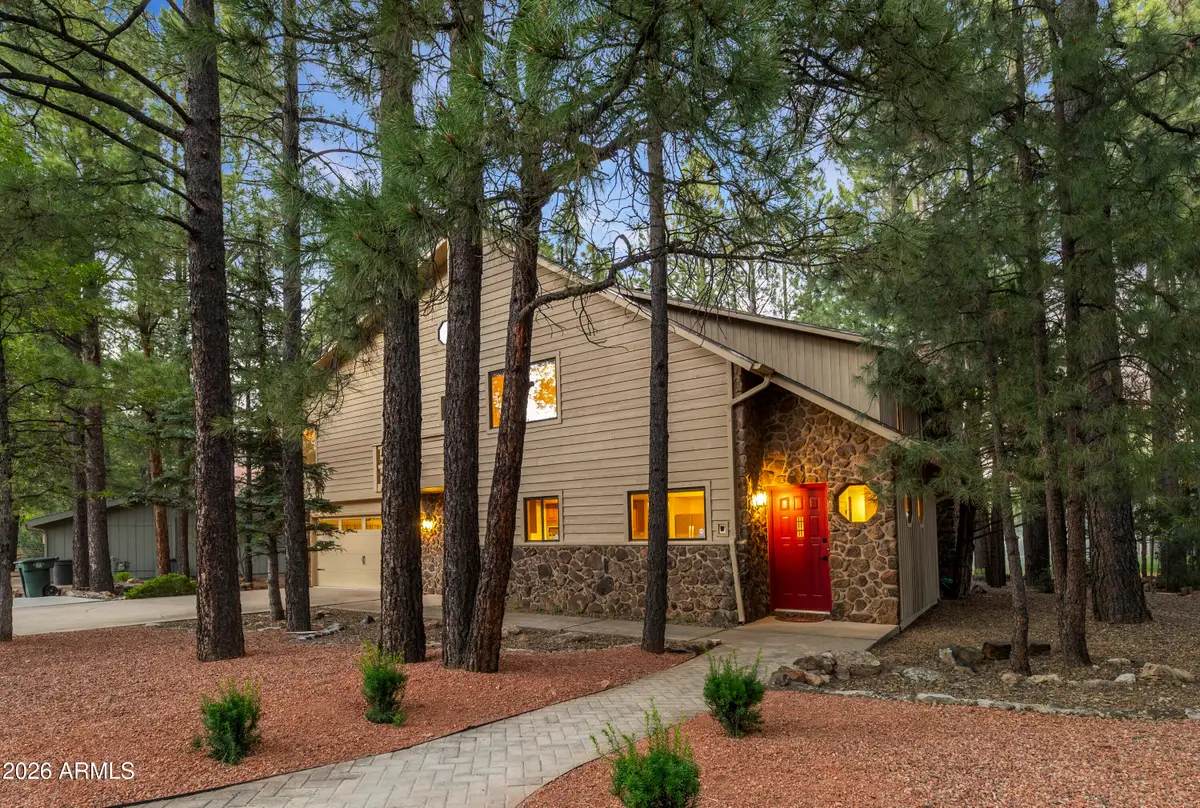 5135 E Hickory Drive, Flagstaff, AZ 86004 - #1