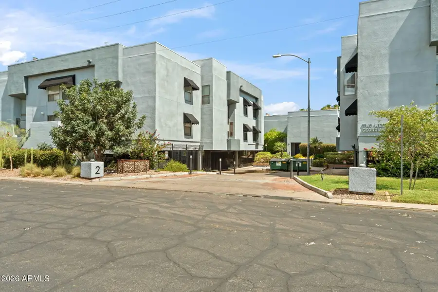 2 W Georgia Avenue #9, Phoenix, AZ 85013 - #2