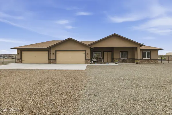 9860 N Loper Road, Prescott Valley, AZ 86315