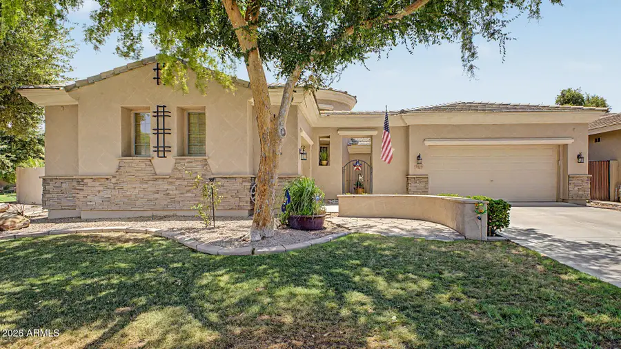 3225 E Cardinal Court, Chandler, AZ 85286 - #2