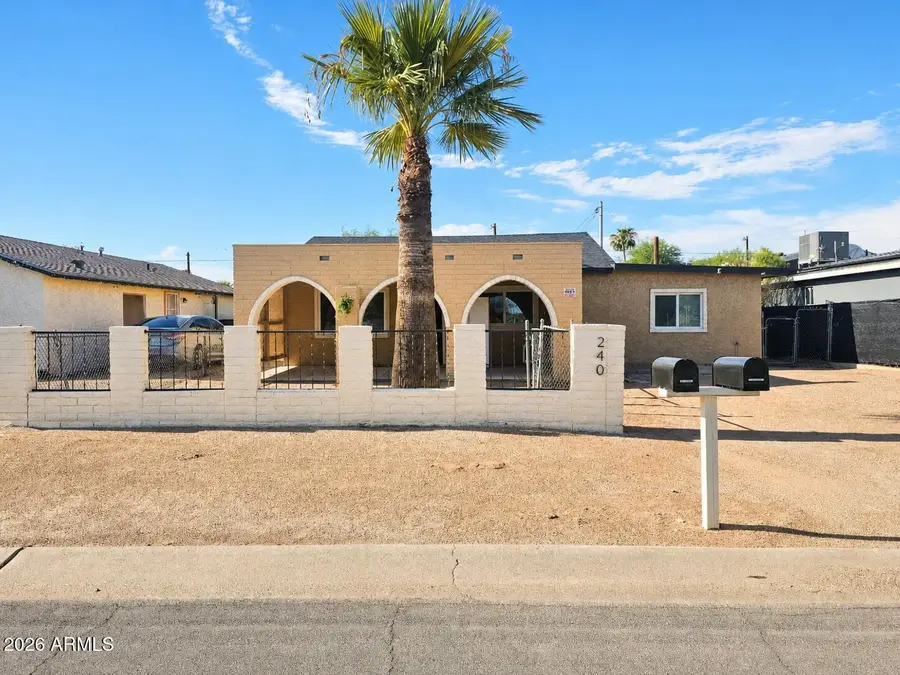 240 E Beech Avenue, Casa Grande, AZ 85122 - #2
