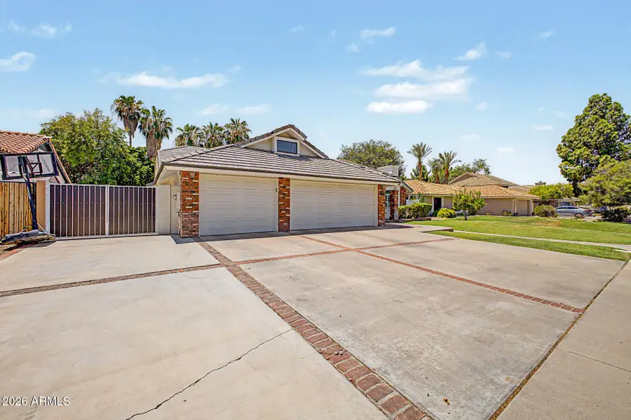 517 E Merrill Avenue, Gilbert, AZ 85234 - #3