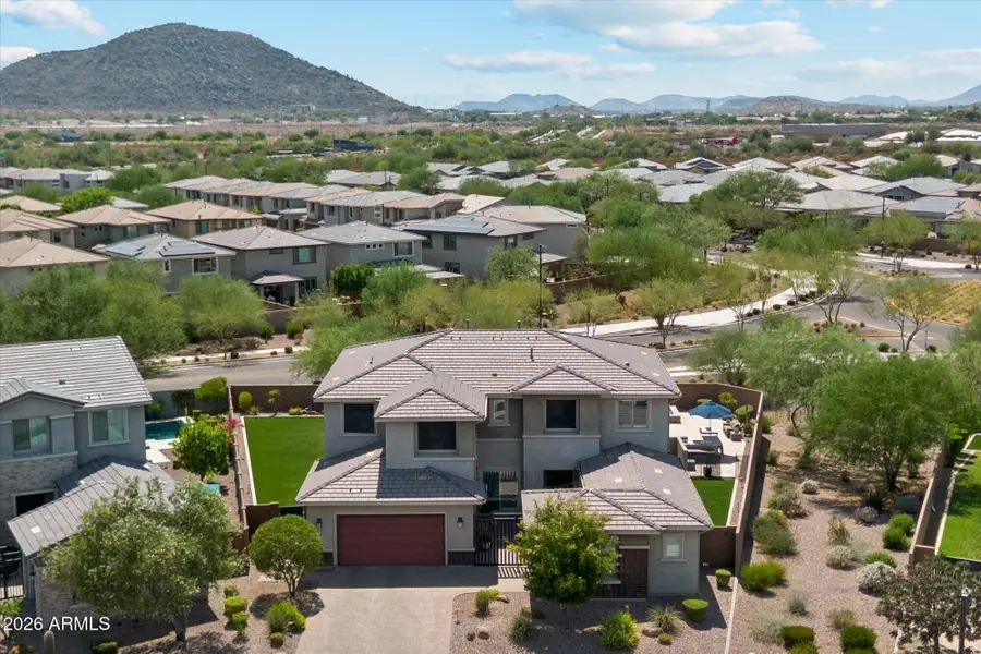 2905 E Los Gatos Drive, Phoenix, AZ 85050 - #2