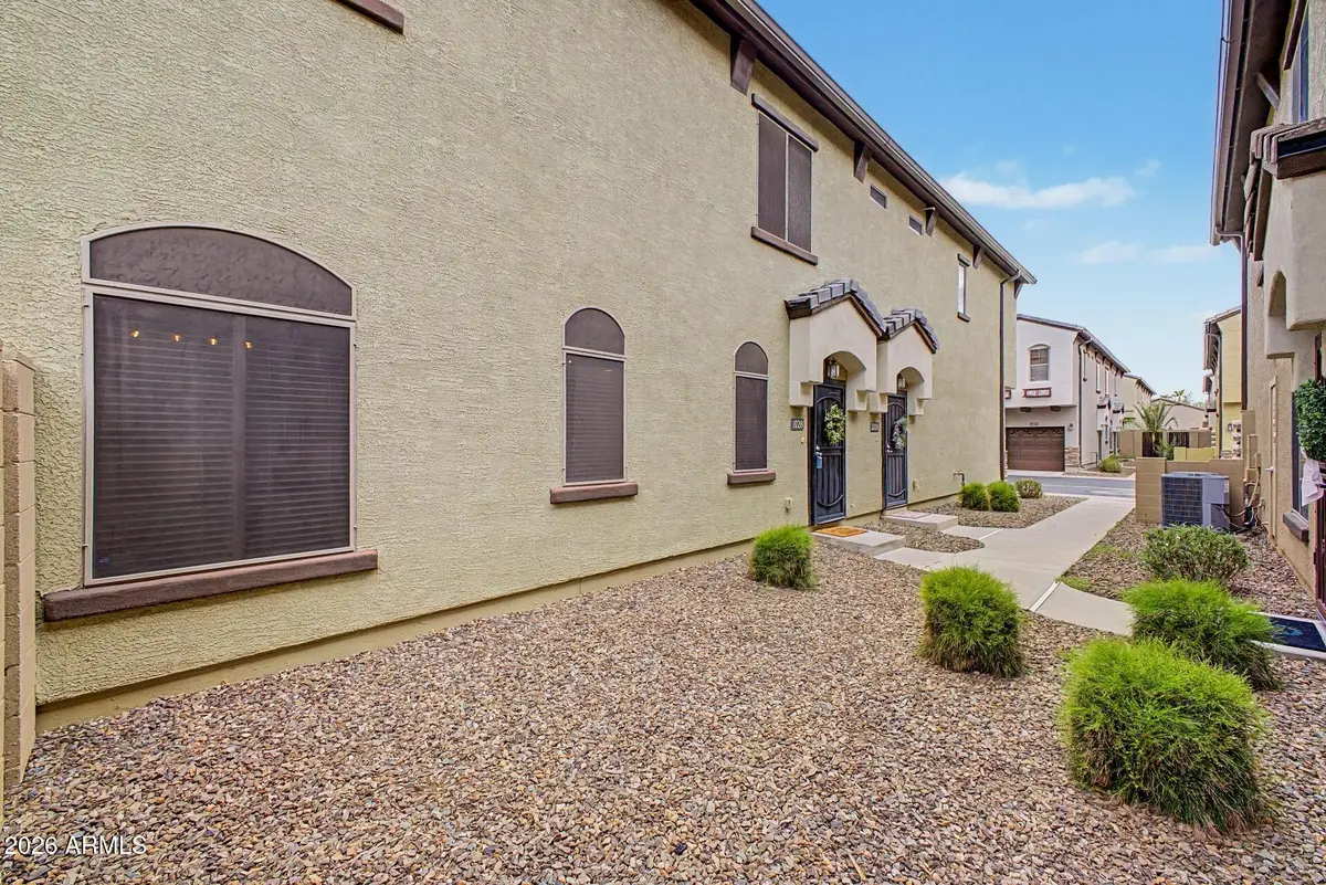 2725 E Mine Creek Road #1028, Phoenix, AZ 85024 - #1