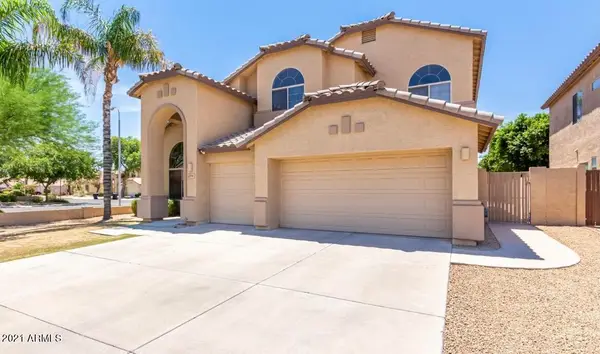 2751 E San Tan Street, Chandler, AZ 85225
