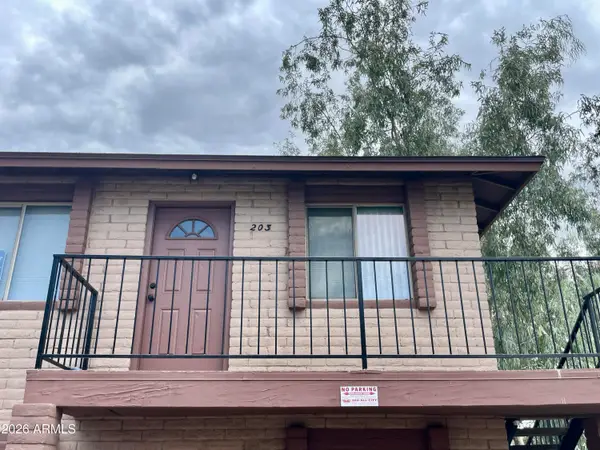 1234 N 36th Street #203, Phoenix, AZ 85008