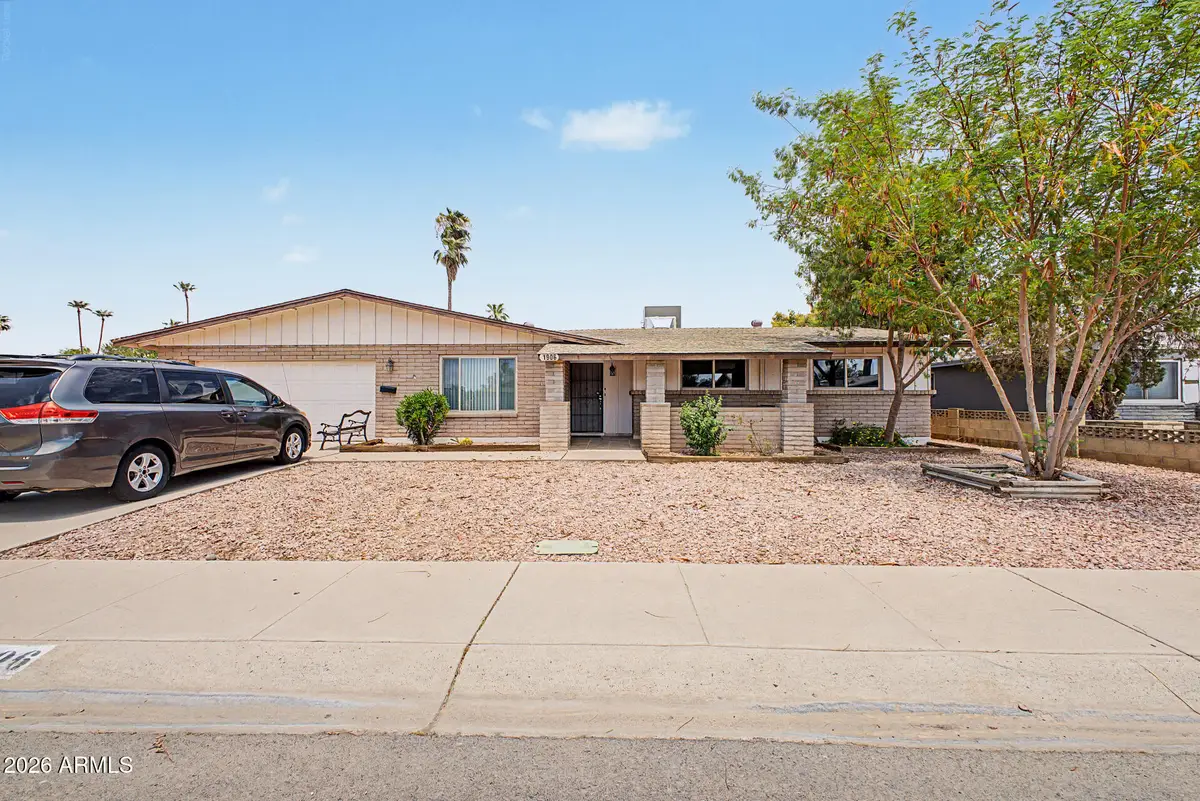 1906 E Minton Drive, Tempe, AZ 85282 - #1