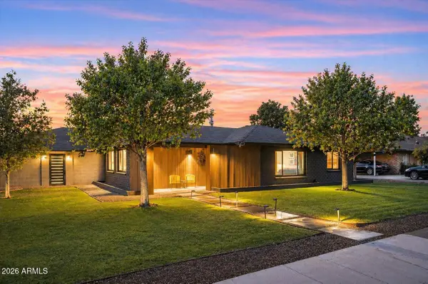 3802 E Piccadilly Road, Phoenix, AZ 85018