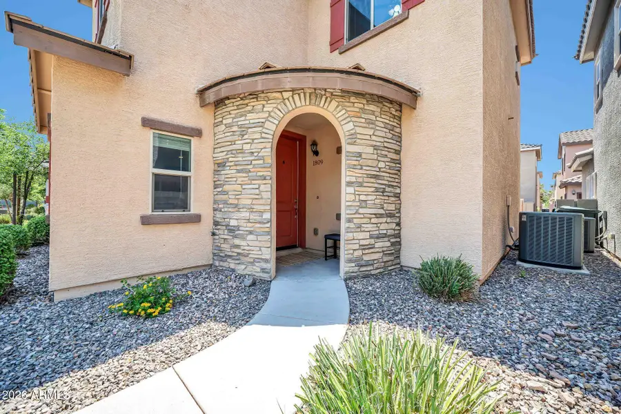 1809 W Minton Street, Phoenix, AZ 85041 - #2
