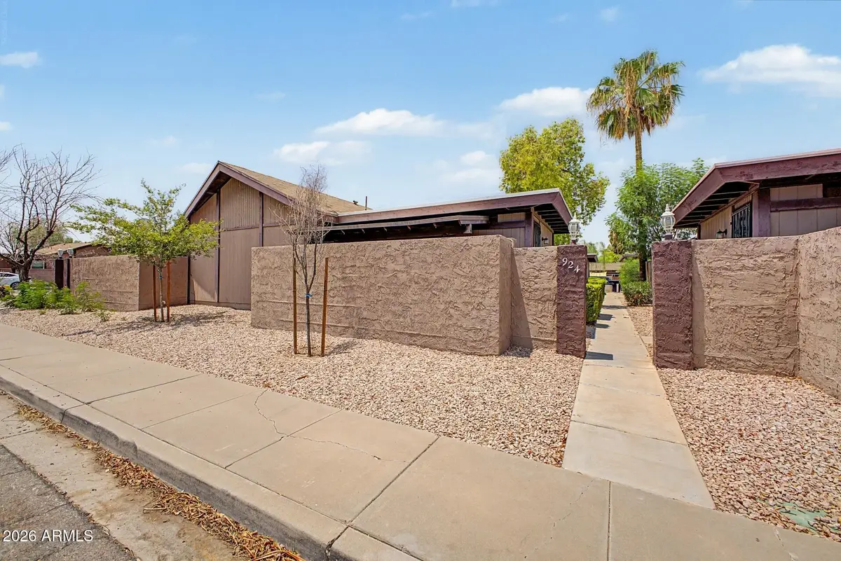 924 S Hacienda Drive #A, Tempe, AZ 85281 - #1