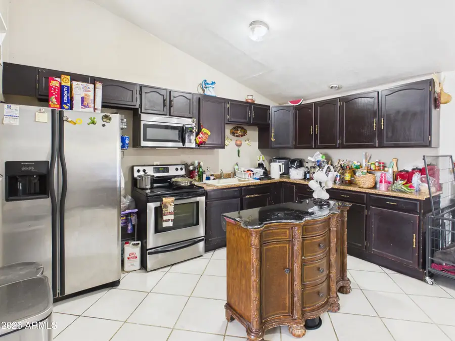 3306 N 69th Avenue, Phoenix, AZ 85033 - #3