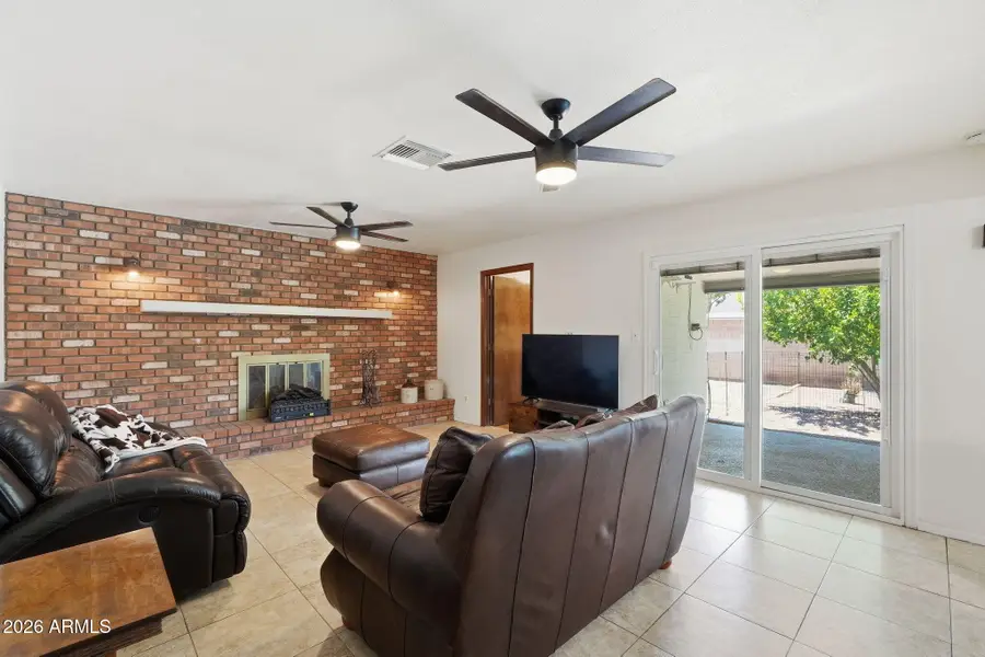 846 N Whiting Circle, Mesa, AZ 85213 - #3