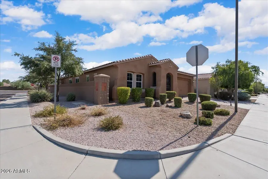 14751 W Pasadena Avenue, Litchfield Park, AZ 85340 - #2