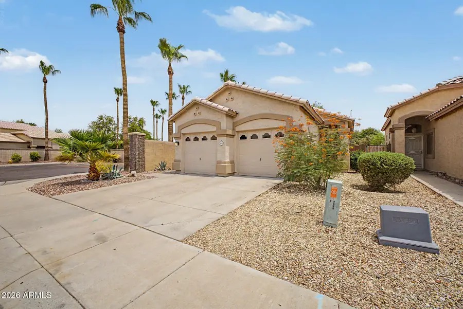 1921 N 106th Avenue, Avondale, AZ 85392 - #3