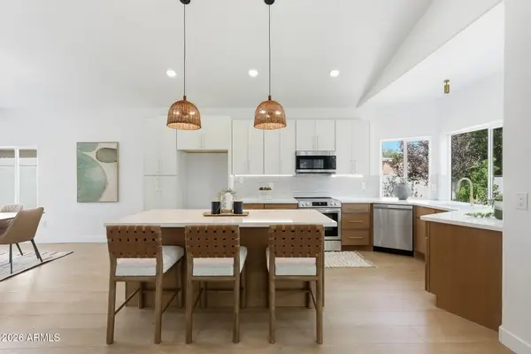 3713 E Taro Lane, Phoenix, AZ 85050