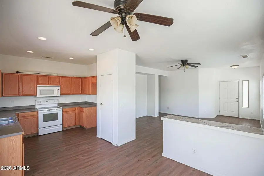 98 5th Avenue W, Buckeye, AZ 85326 - #3