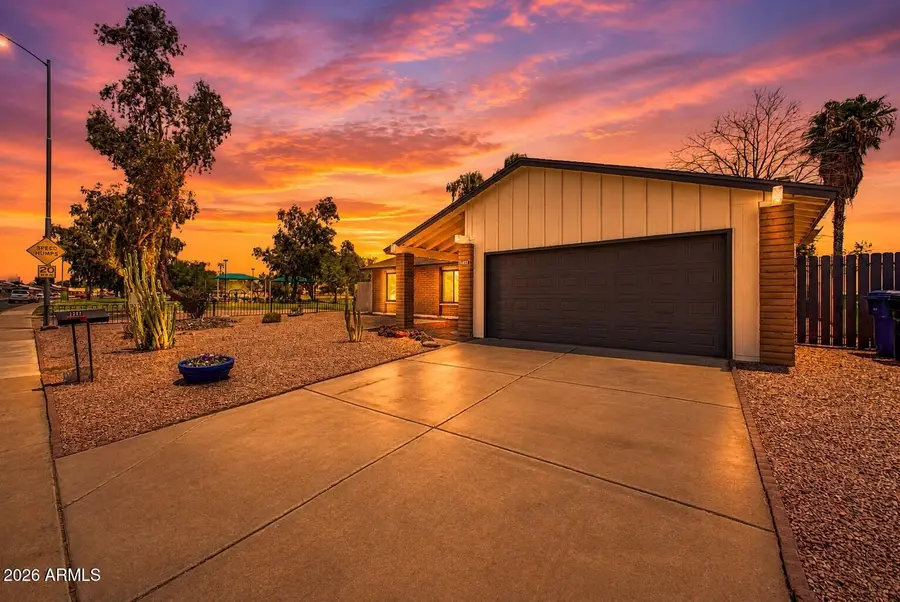 2217 E Holmes Avenue, Mesa, AZ 85204 - #2