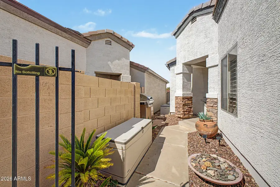 3312 E Maldonado Drive, Phoenix, AZ 85042 - #3