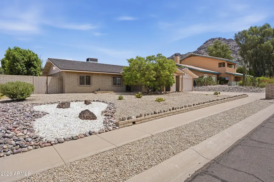 2206 E Nicolet Avenue, Phoenix, AZ 85020 - #3