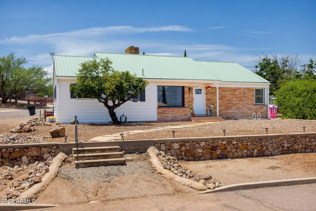 257 W Cactus Street, Benson, AZ 85602 - #1