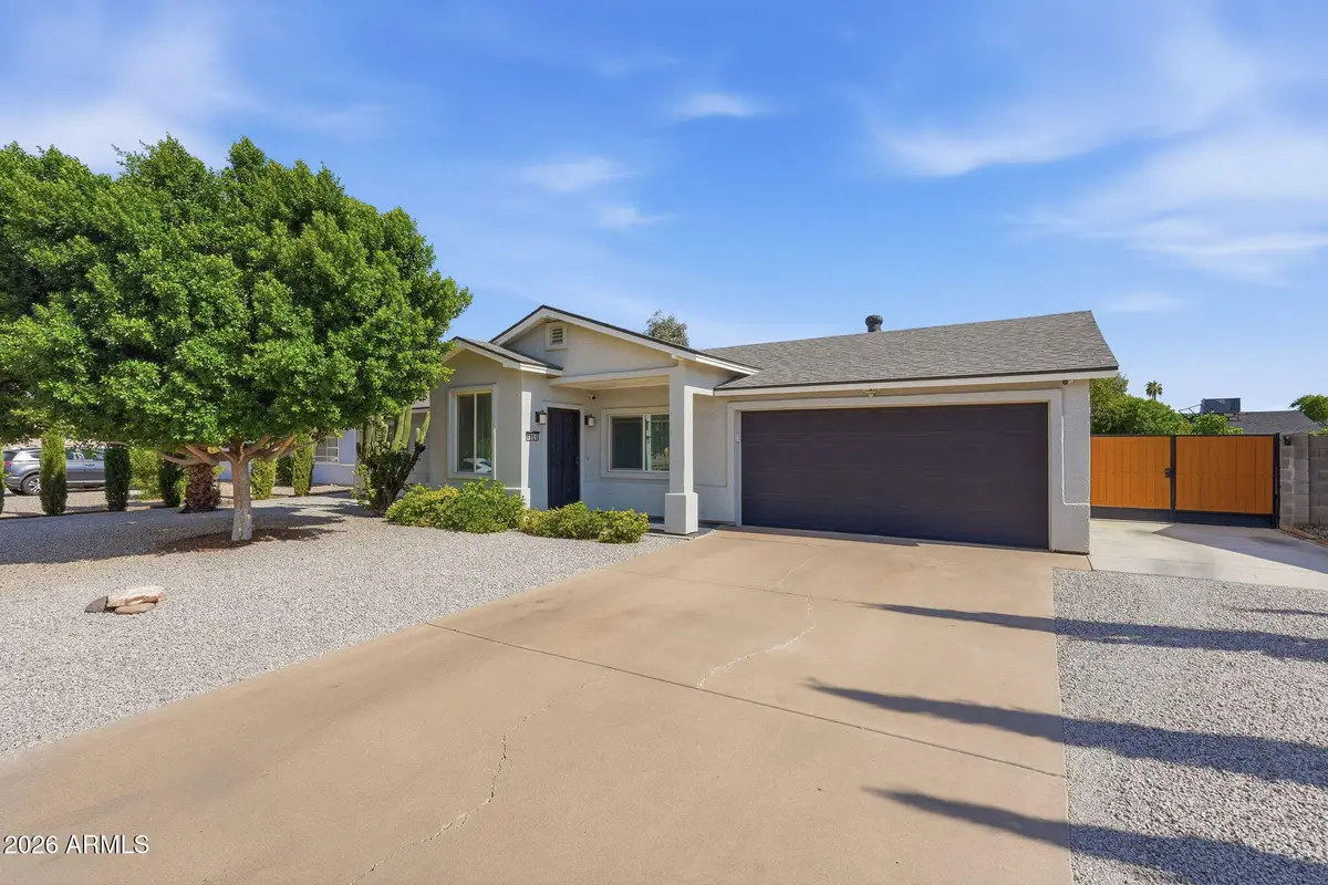 4051 E Emile Zola Avenue, Phoenix, AZ 85032 - #1