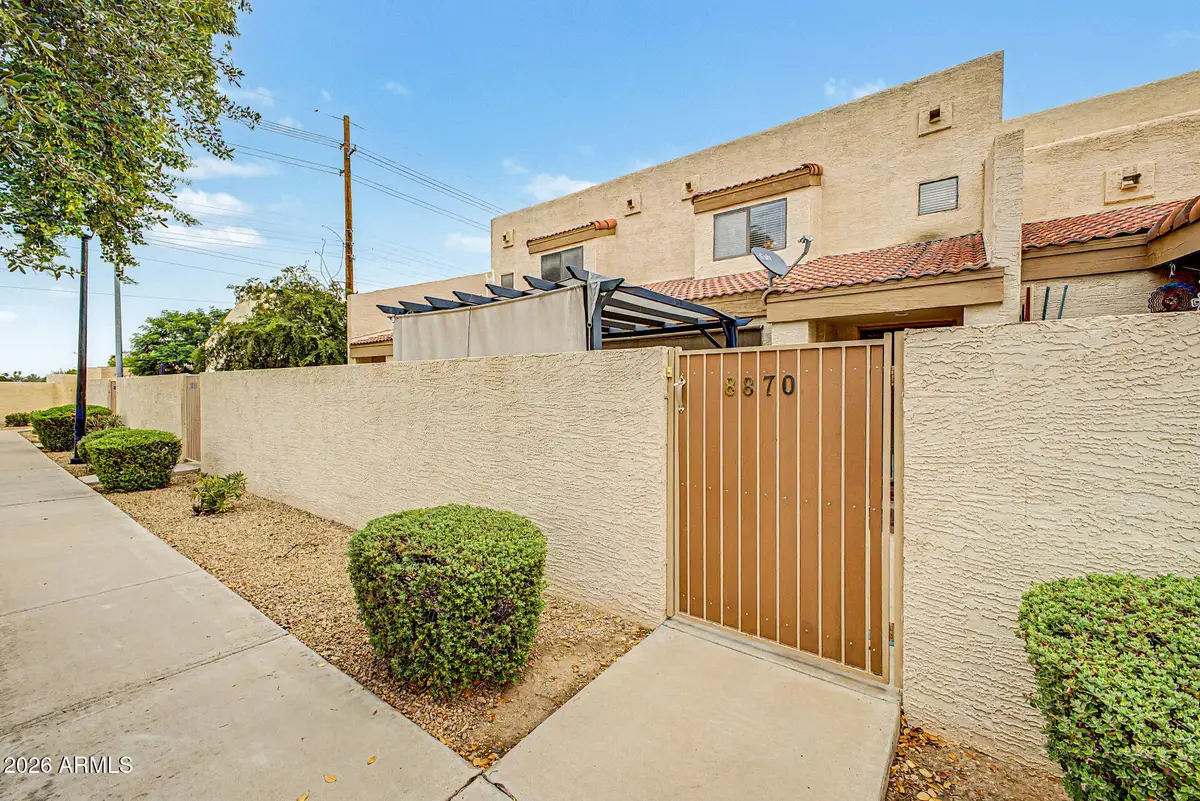 8870 N 48th Lane, Glendale, AZ 85302 - #1