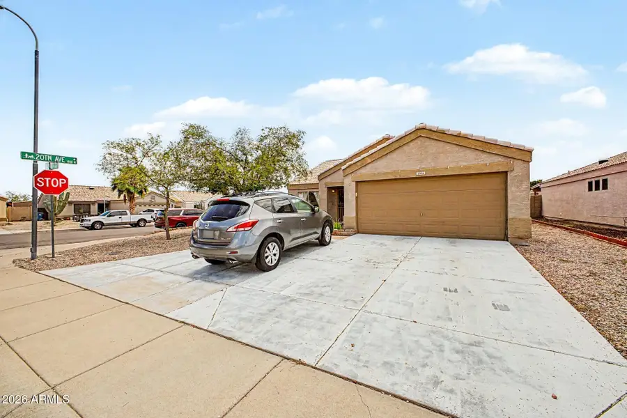 2046 S Rennick Drive, Apache Junction, AZ 85120 - #3