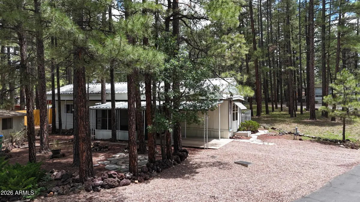 1301 N 45th Drive, Show Low, AZ 85901 - #1