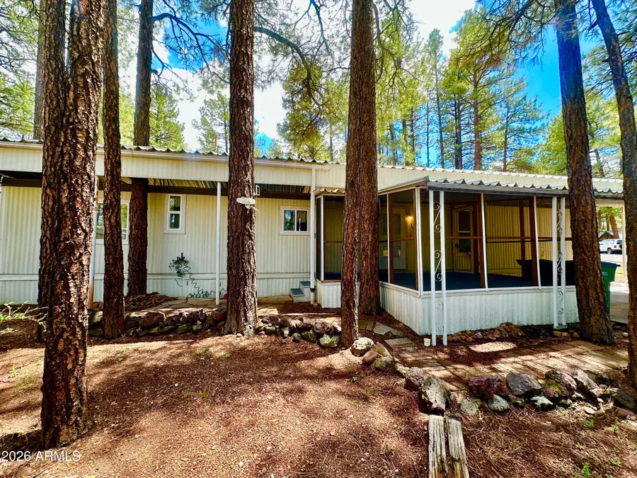 1301 N 45th Drive, Show Low, AZ 85901 - #2