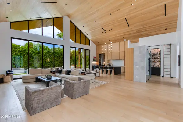 5020 N Chiquita Lane, Paradise Valley, AZ 85253