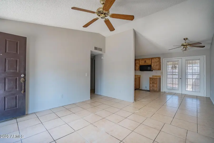 3645 N 69th Avenue #15, Phoenix, AZ 85033 - #3