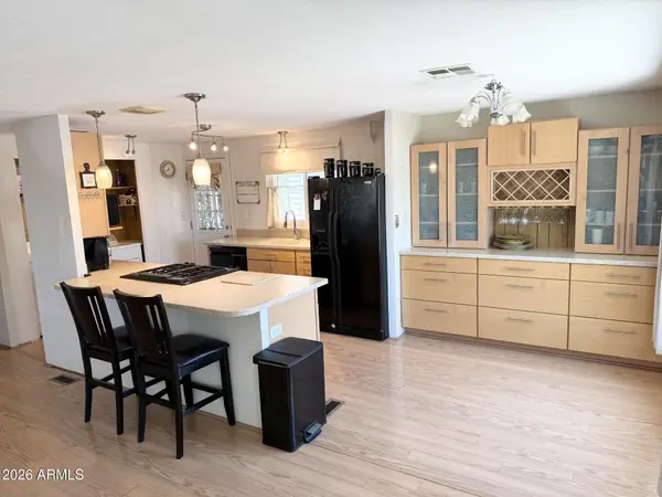 8200 E Coralbell Circle, Mesa, AZ 85208