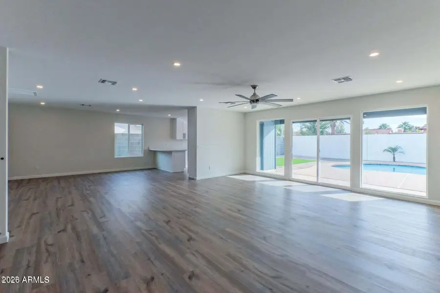 541 W Myrna Lane, Chandler, AZ 85225 - #3