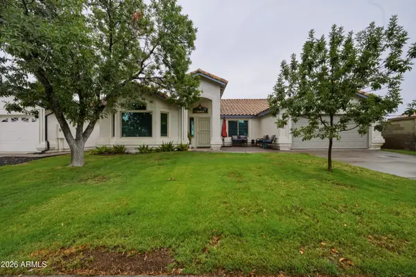 1091 S Crossroads Drive, Gilbert, AZ 85296