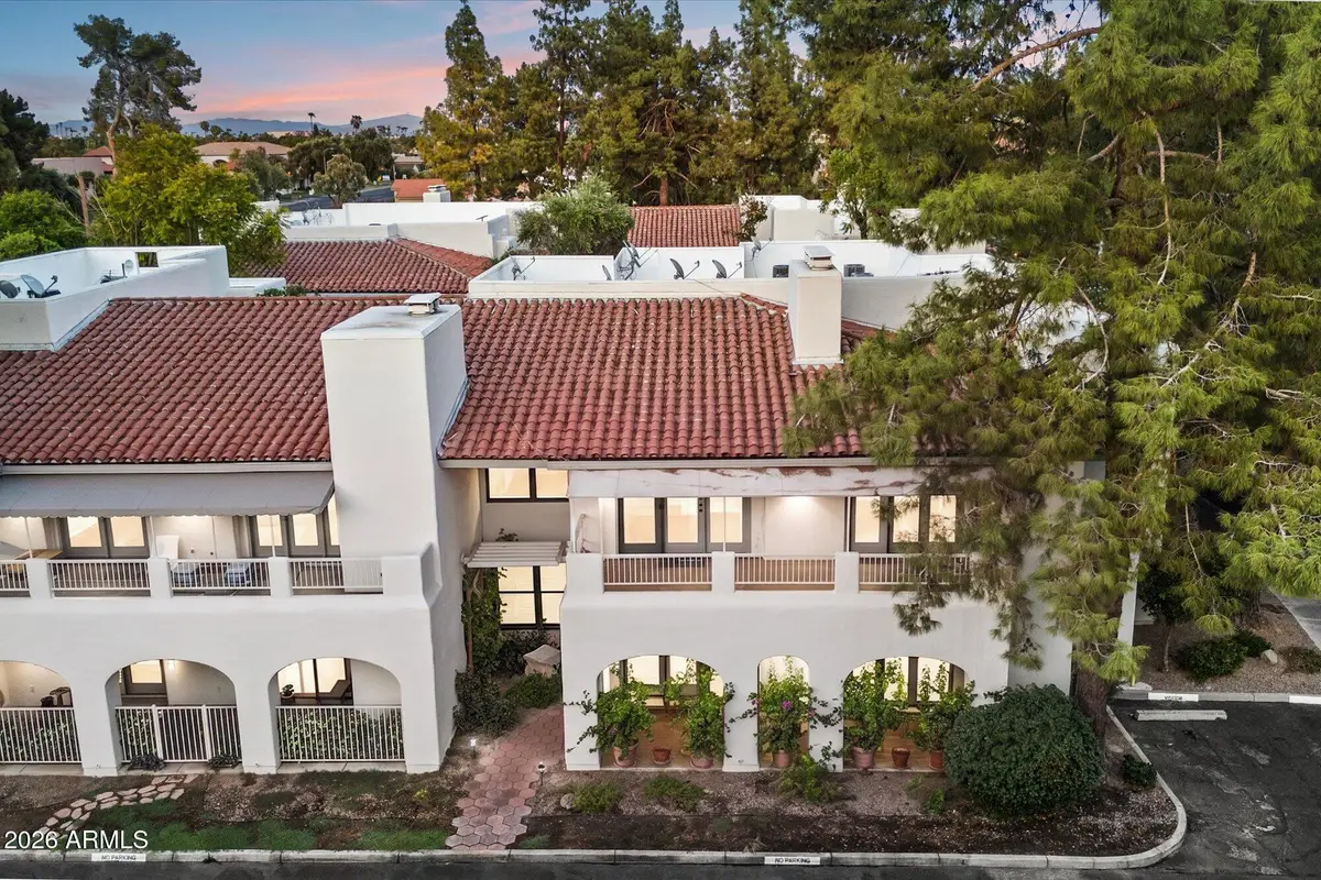 5200 S Lakeshore Drive #207, Tempe, AZ 85283 - #1
