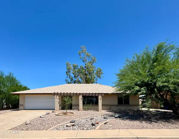 1332 W Laguna Azul Avenue, Mesa, AZ 85202