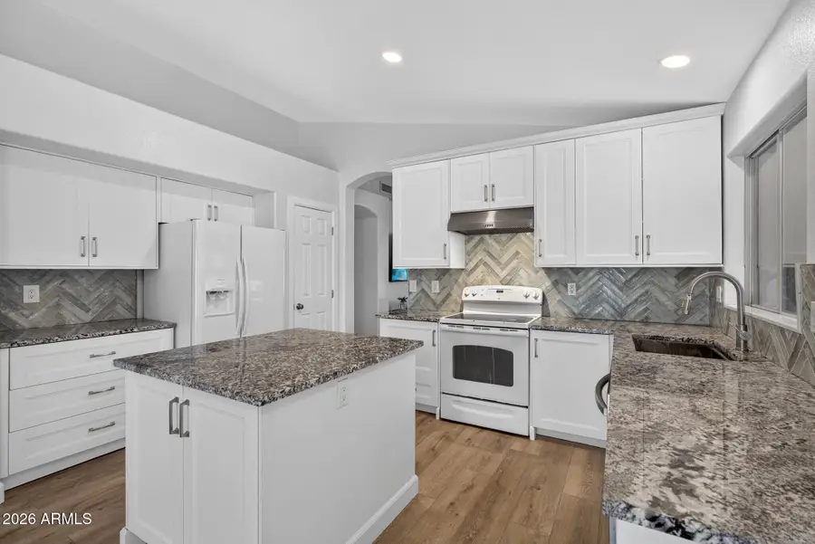 425 N Windsor --, Mesa, AZ 85213 - #3