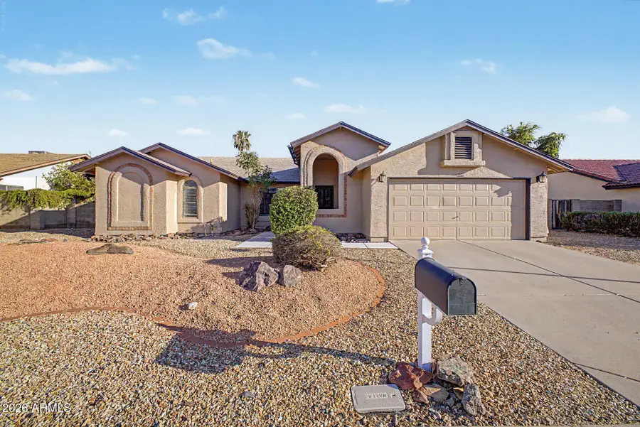 807 E Aire Libre Avenue, Phoenix, AZ 85022 - #2