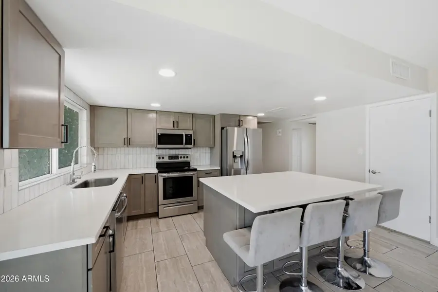 10020 N 52nd Drive, Glendale, AZ 85302 - #2