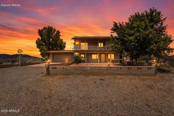 18112 S Spoon Road, Peeples Valley, AZ 86332