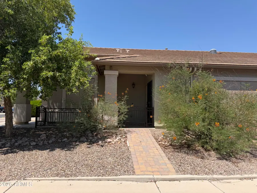 178 W Pacific Drive, Casa Grande, AZ 85122 - #3