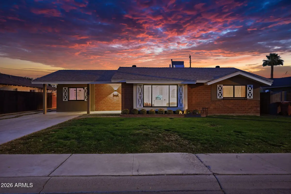 8426 E Sheridan Street, Scottsdale, AZ 85257 - #1