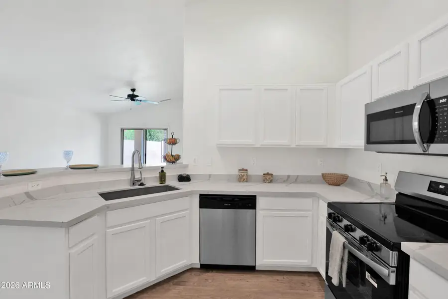 10215 E Kiva Avenue, Mesa, AZ 85209 - #2